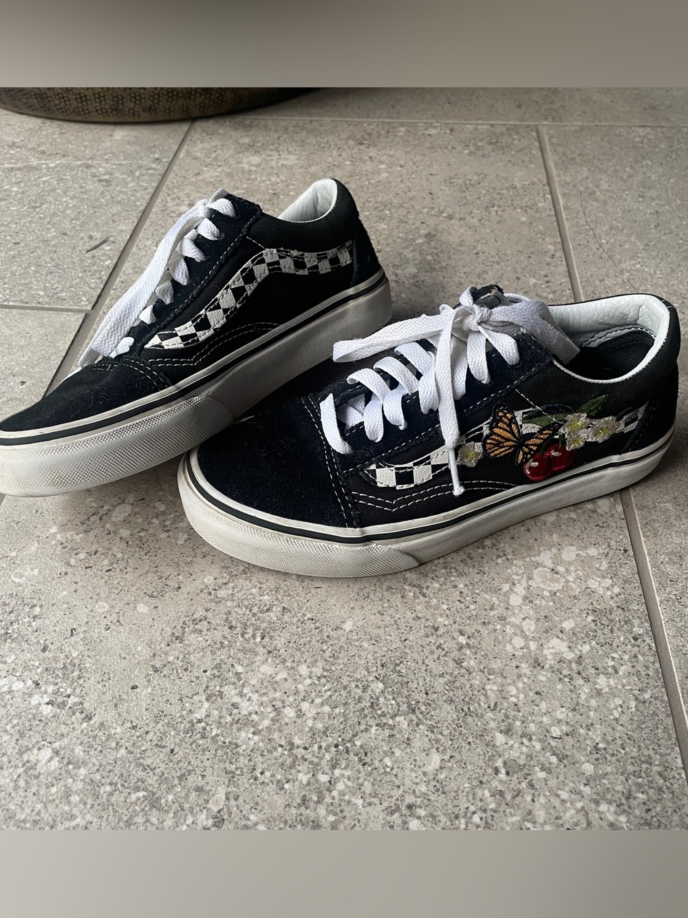 Vans Old Skool Black Checkerboard Sneakers with Embroid Butterfly Cherry Sz W5.5